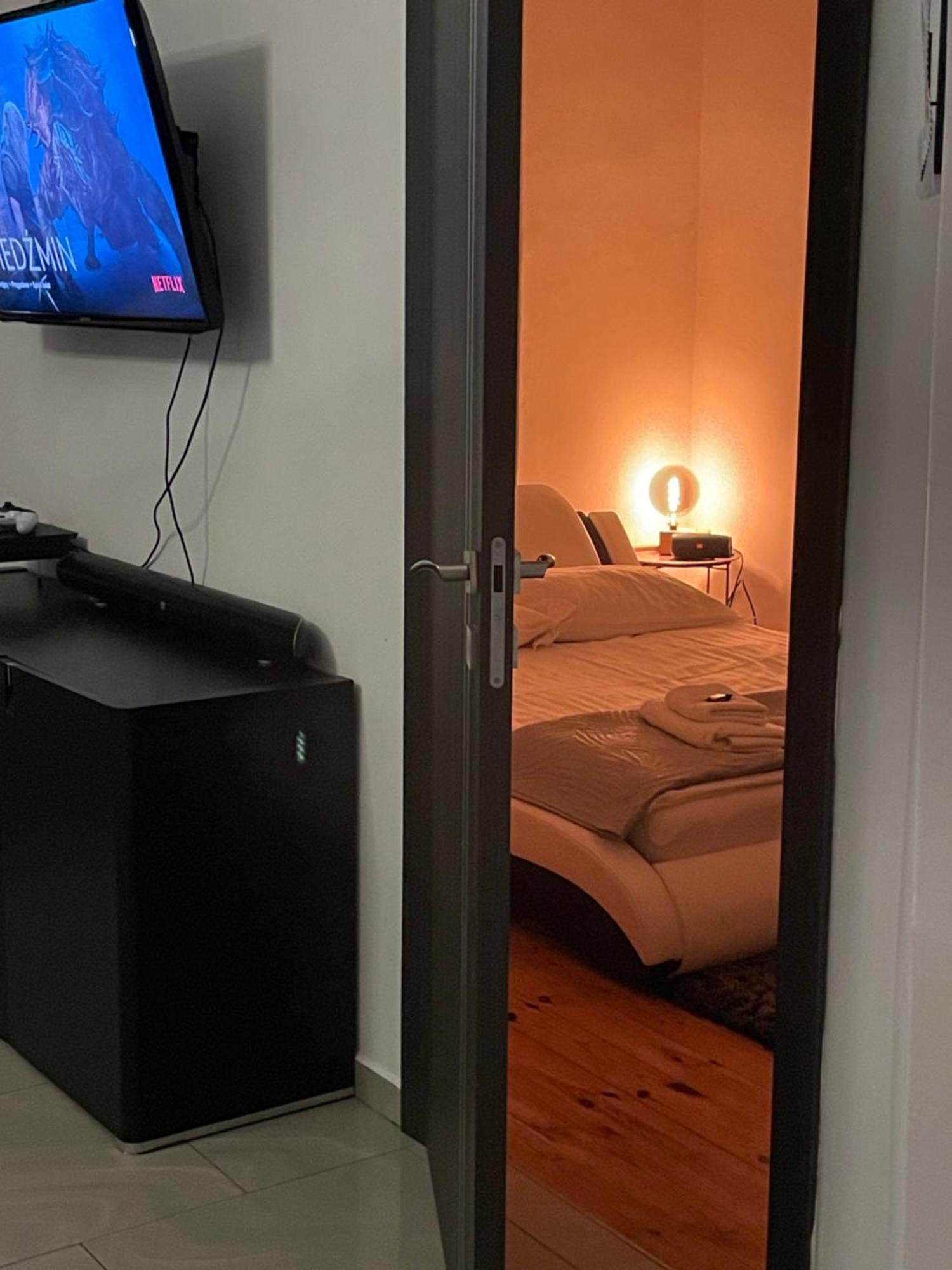 Apartament W Centrum Przy Studni 102M2 Apartment Chełm Екстериор снимка